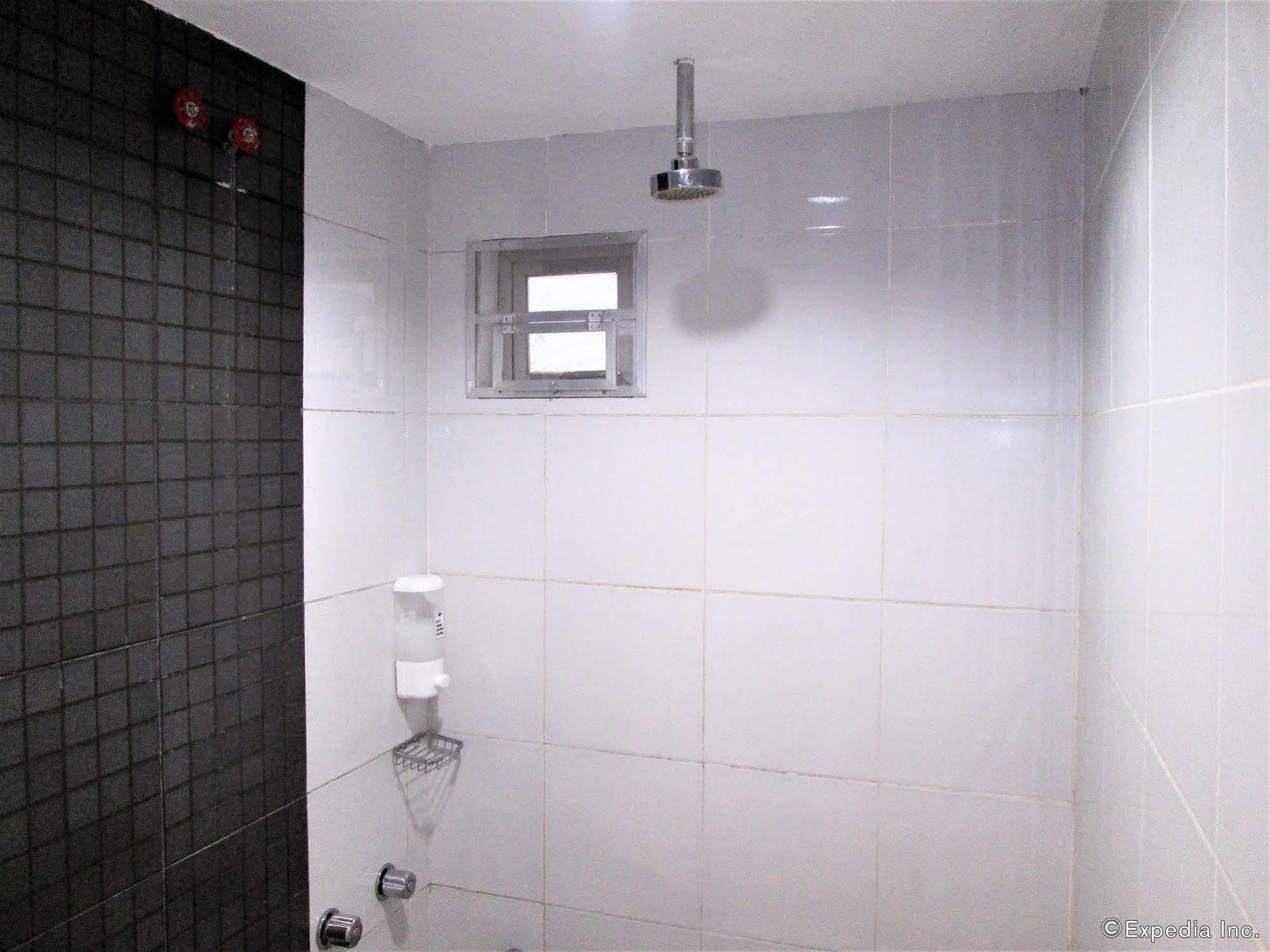 G-Galyx Inn Hotel Cagayan de Oro Dış mekan fotoğraf