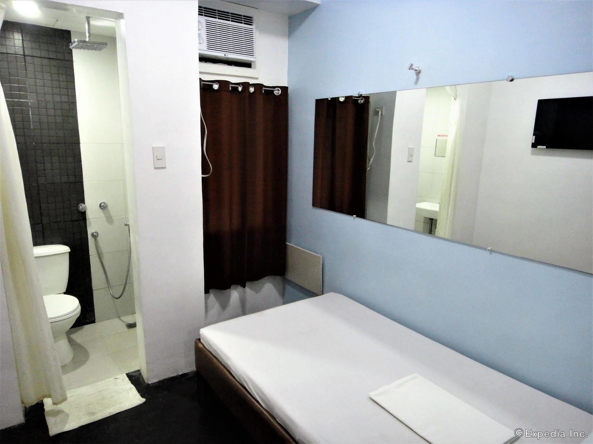 G-Galyx Inn Hotel Cagayan de Oro Dış mekan fotoğraf